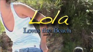 Lola Loves the Beach 4