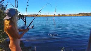 Pescador nu sexy mostra vídeo