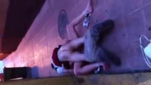 Guy and girl have sex in alley behind