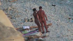 性間諜西班牙海灘