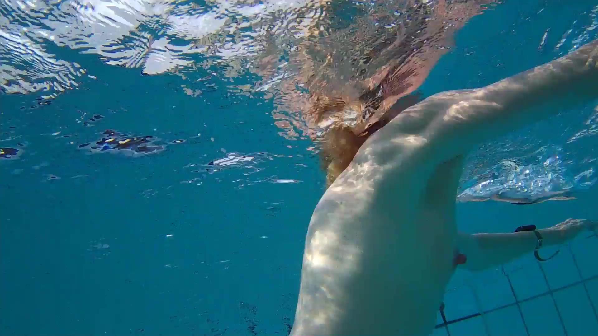 Underwater voyeur in sauna pool 9