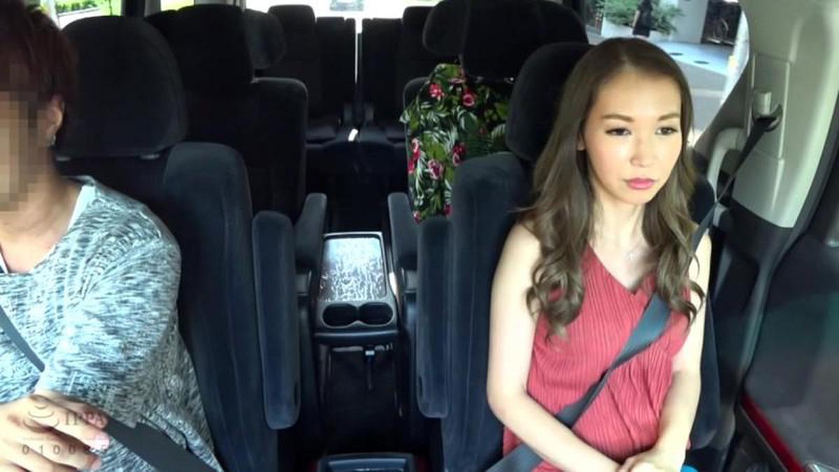 AOZ-283 Mujer casada In-Car Affair Site Video grabado por Dora Reco