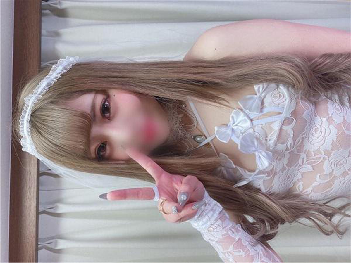 FC2 PPV 1377187 [National treasure] First shot teenager Meru-chan * Complete appearance / Creampie [No outflow] Beautiful girl closest to God. I am confident. Virgin Nakadashi graduation gift available