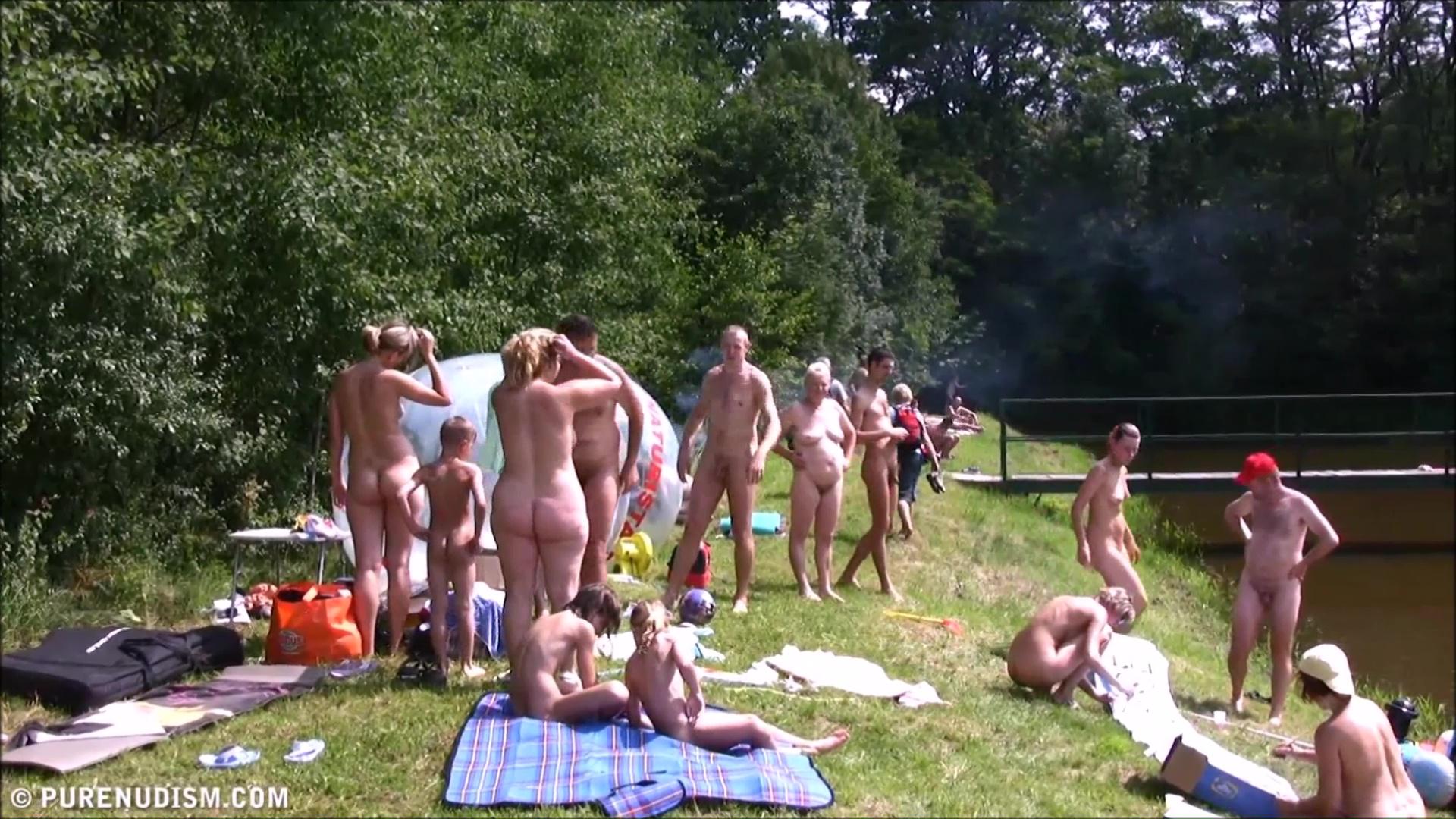 Family Pure Nudism Daytime Family Picnic Full video vol.1