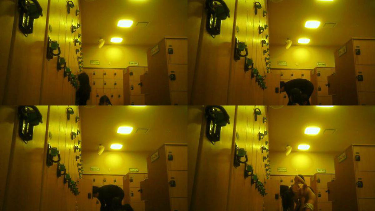Hidden cam in toilet. RG-k2s bathring, Peeping, KT-Joker, Toilet voyeur, Japan.
