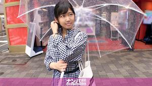 200GANA-2314 Sério Nampa, primeiro tiro. 1502 Eu tentei quebrar meu guarda-chuva em Akihabara na chuva! Uma garota de dialeto de Kyoto cheia de gentileza que estava preocupada e gritou!