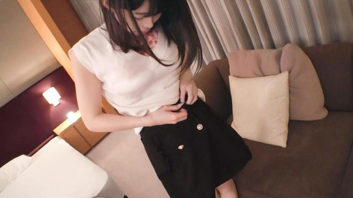 SIRO-4229 [First shot] [19-year-old professional student] [Transparency x crying mole] The growing naughty curiosity of 19-year-old cannot be filled by a boyfriend of the same age. The pant voice echoing in the room gradually grows louder .. AV application on the net → AV experience shooting 1305