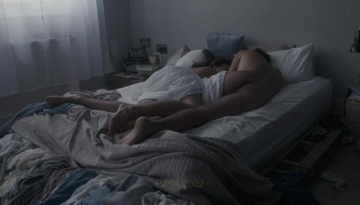 Jeunes au lit (2019) [COURT]