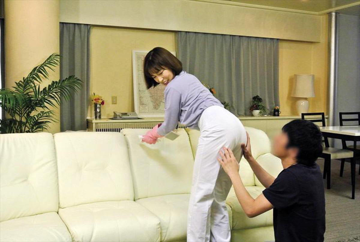 OKAX-707 I Touched The Sheer Pan Butt Of The Aunt Who Acted For Housework