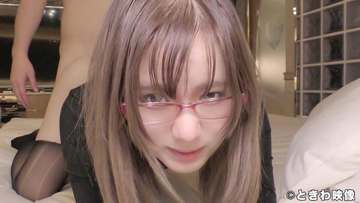 491TKWA-064 能天気っ子ミニマム女子大生がメガネ着用でちょっと大人の雰囲気に変貌！またもブス男の生チン挿入を許し大量中出しされた！