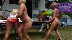 Kirbon's Nudes a Poppin 2009 भाग 3