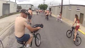World Naked Bike Ride นิวออร์ลีนส์ 2012 – ขี่เต็มรูปแบบ