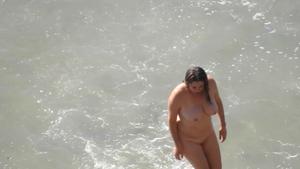 Blacks Beach-Plump Nudist
