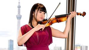 FC2PPV 2449393 [Outflow] J-Cup Big Breasts Violinist A well-bred young lady screams with a vulgar pant voice !!