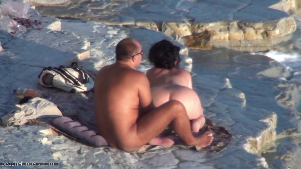 Real Sex Hidden Camera Beach - Chubby Hidden Cam Older Couple | Niche Top Mature