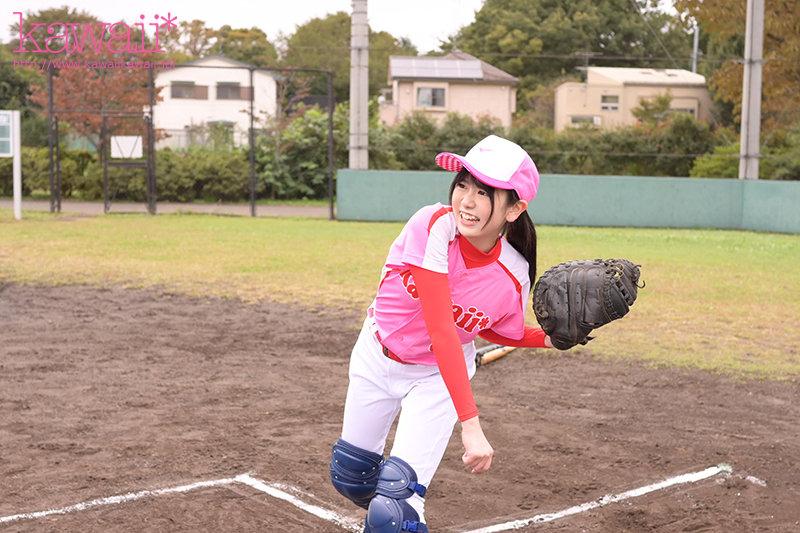 CAWD-336 Непревзойденный Rookie'Azusa Shinonome'Adrenaline Explosion AV дебютирует в бейсболе