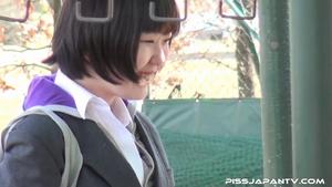 Piss Japan TV Schoolgirls Pissing pjt_28248-3-hiq-1