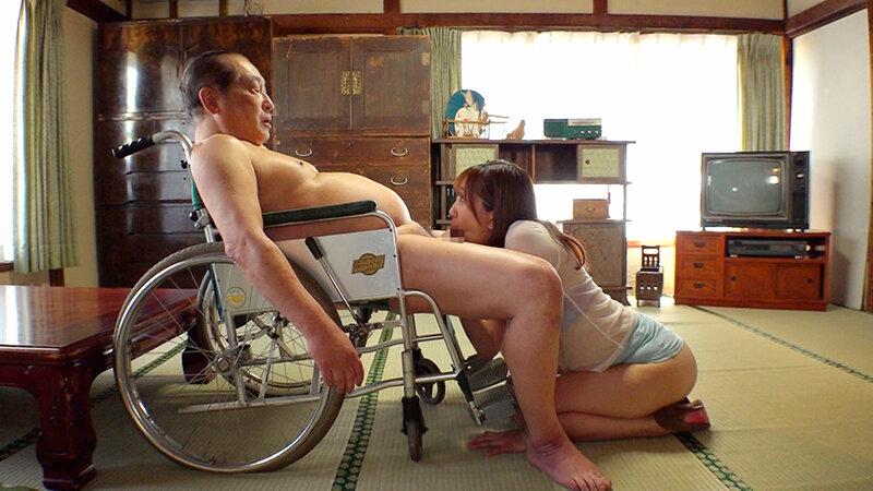 DVDMS-848 Visita suja do cuidador de bunda grande Cuidados com idosos Um feromônio grosso Vagabunda Kitano Yuna que espreme o esperma do vovô com reabilitação sexual
