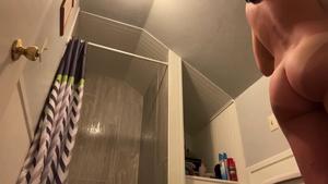 Shower_bathroom_4197