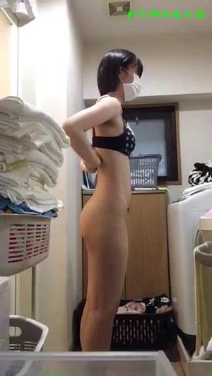 Asian changing room 113