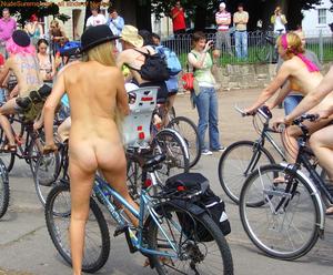 World Naked Bike Ride UK 2009