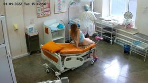 Vaginal exam women in maternity hospital