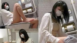 toire-17 [Personal Shooting] [Library Toilet] K-chan Can't Concentrate On Studying For Exams And Becomes Addicted To Masturbation That She Just Learned
