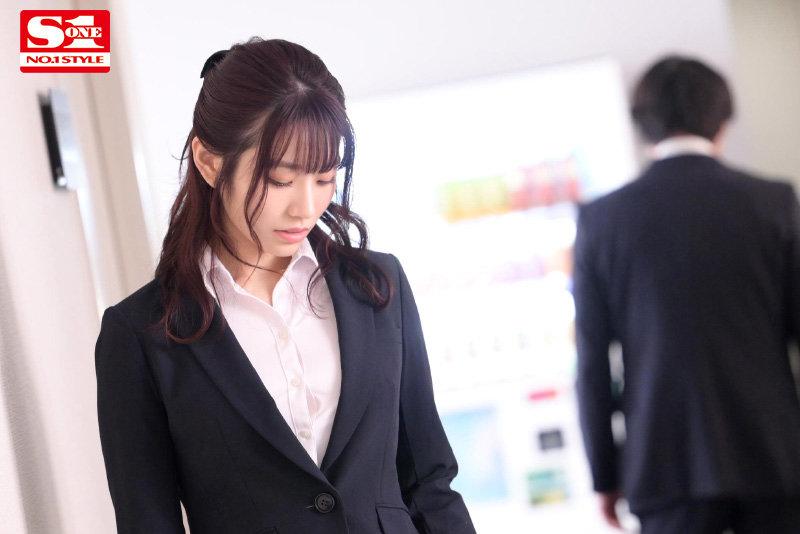 [ENGSUB] SSIS-586 When I Was On A Business Trip, I Unexpectedly Shared A Room With My Middle-Aged Sexual Harassment Boss That I Despised... I Unwittingly Felt The Unbridled Sexual Intercourse That Continued Until Morning, I Was Unaware Of The Unbridled Sexual Intercourse That Continued Until Morning, I Was Kahoku Ayaka