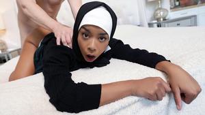 hijab conexión - freya kennedy