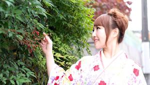 1Pondo-010717_461 Pacifier Langsung Pecinta Ayam ~Wanita Cantik Dengan Kimono Dengan Tubuh Lezat~ -