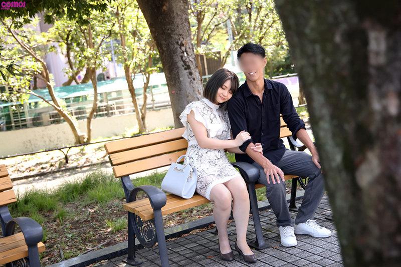 HAWA-291 Mujer casada Yui que acepta palos de otros en el ano por el deseo de su novio de ser cornudo