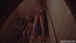 Girls spied in the sauna