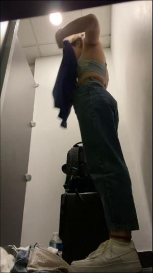 Young cutie spied in fitting room