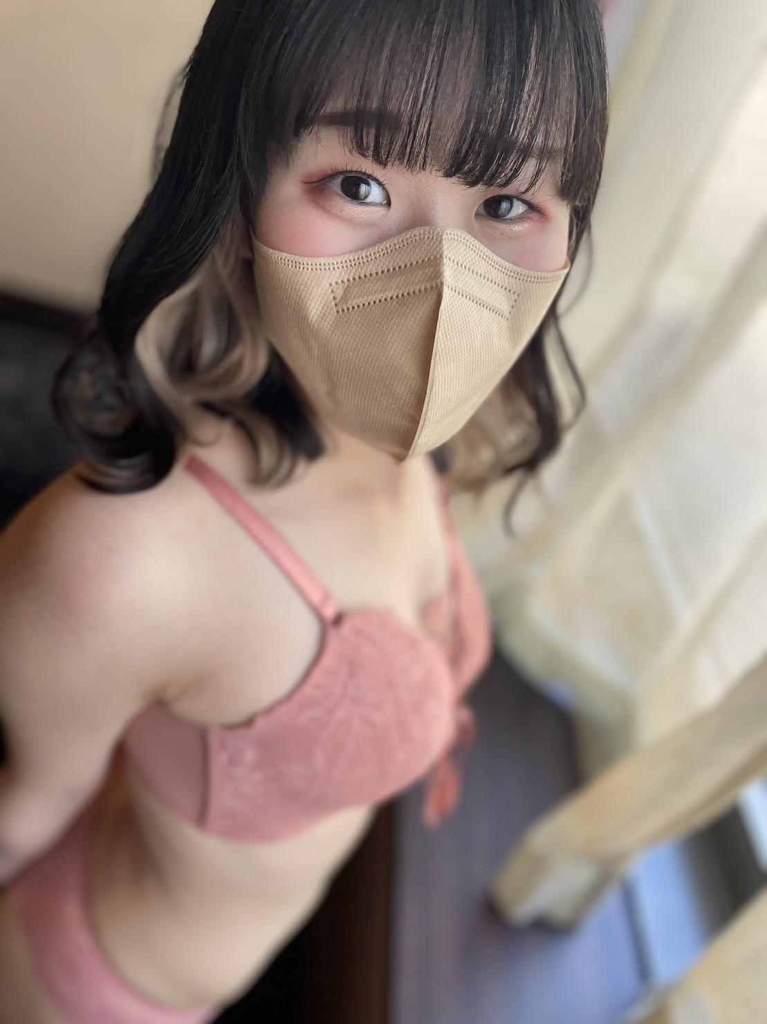 FC2PPV 3323024 सुंदर स्तनों वाली सुजु-चान जो ठिकाने लगाने वाली थी♡ मैं गुप्त रूप से योनि सह शॉट कार्य प्रकाशित करूंगी