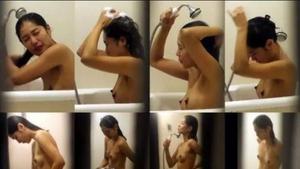 kt-joker tom009_00 [Infiltrating the private lives of beautiful women] Real voyeur filmed shower scene 2