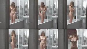 Hot chick naked in shower room Worthwhkal