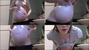 Hot Pregnant Girl