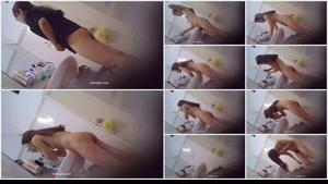 Hidden cam caught sister getting nude for shower