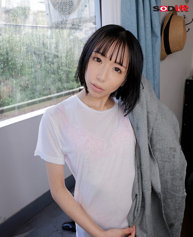 DSVR-1489 [VR] "Manager, are you okay?" After taking a day off from work due to illness, a part-time female college student runs into Kaede in the rain.