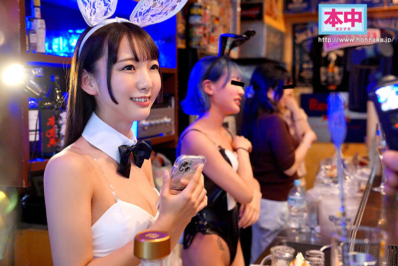 HMN-548 新人！東京的熱門話題！即使喝酒也一定會勃起中出OK 色情可愛兔子Galba店員AV首次亮相！ ！葵愛
